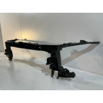 Mercedes W247 GLB Pas przedni - 14946