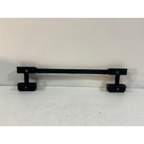 Mercedes C W206 Pas przedni...