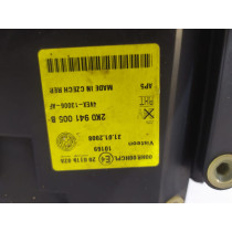 VW CADDY / TOURAN Lampa przednia H7 L - 15126