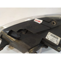 VW PASSAT B6 Lampa przednia H7 prawa - 15127