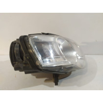 VW PASSAT B6 Lampa przednia H7 prawa - 15127