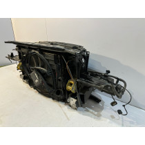 BMW 5 F10 / F11 Pas przedni kompletny - 13976