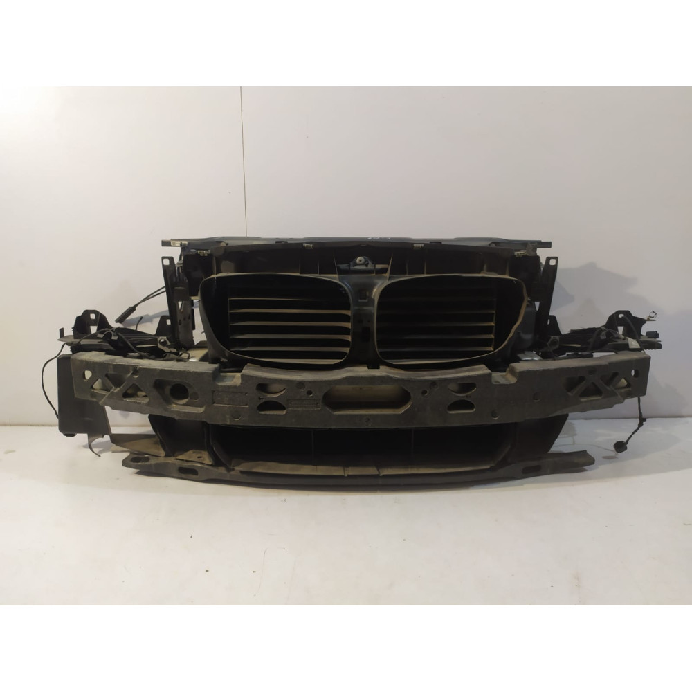 BMW 5 GT F07 Pas przedni...