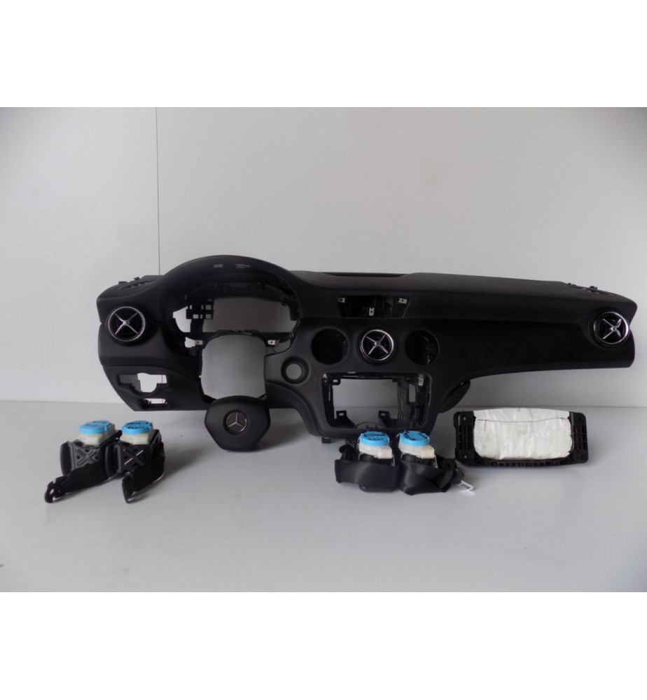 Mercedes A-Klasa W176 -...