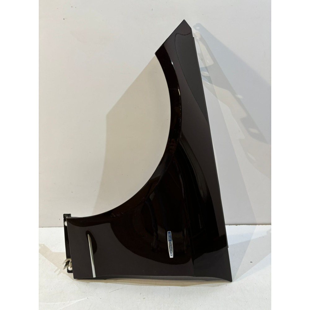 MERCEDES E W212 Błotnik przedni Lewy - 15439