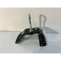 BMW X5 E70 X6 E71 Rygiel / Zaczep maski R - 15472