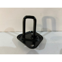 MERCEDES W213 Rygiel / Zaczep maski - 15474