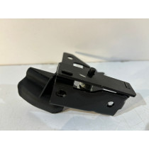 MERCEDES W204 / GLK / W166 Rygiel maski - 15478