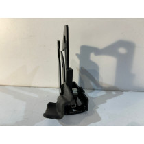 MERCEDES W204 / GLK / W166 Rygiel maski - 15478