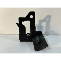 MERCEDES W167 GLE GLS Rygiel / Zamek maski- 15481