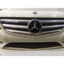 Mercedes B W246 Przód Zderzak maska pas - 15399
