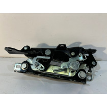 MERCEDES S W222 Zawias...