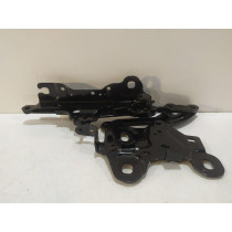 BMW X1 F48 / X2 F39 Zawias maski Prawy - 15525