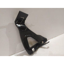 BMW 7 G11 G12 Ślizg / Mocowanie zderzaka L - 15784