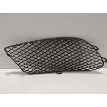 MERCEDES W207 LCI AMG Kratka zderzaka R- 15840