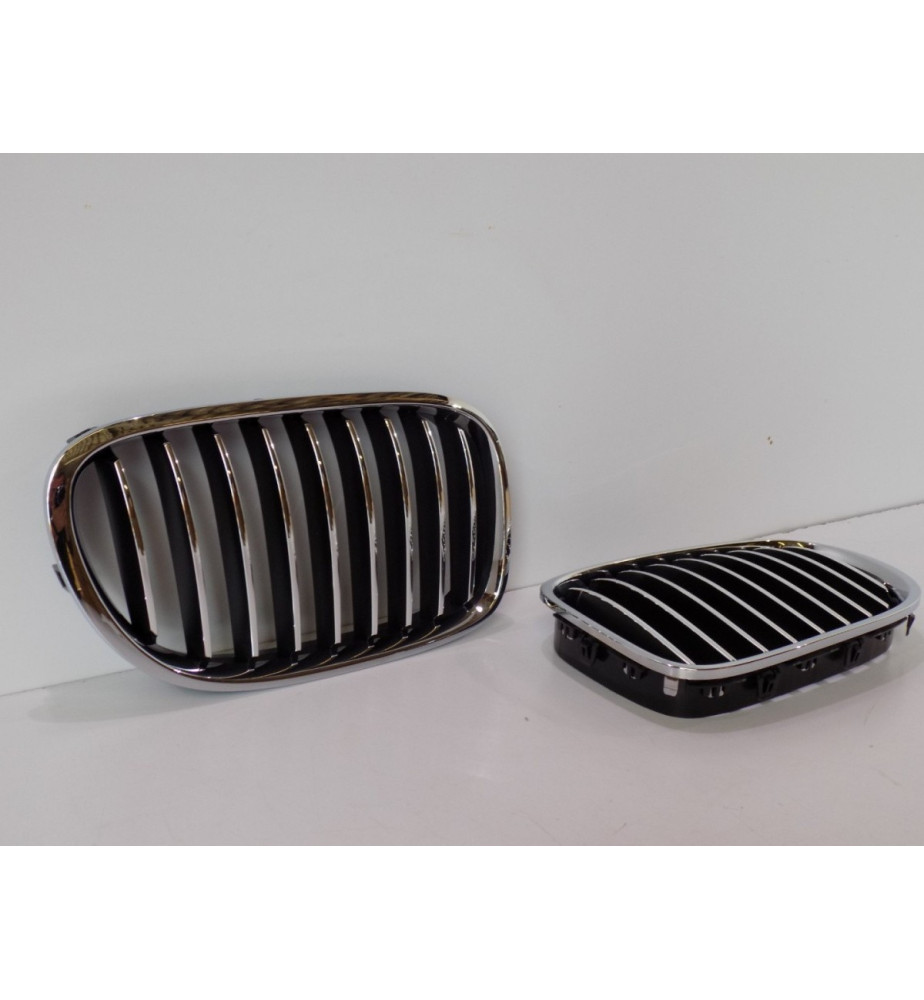 BMW F02 LCI Nerki / Grill Zderzaka - 3812