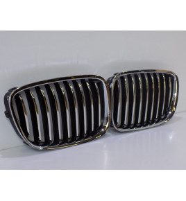 BMW F07 GT 535 Nerka / Grill Zderzaka - 3814