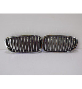 BMW 5 F10/11 Komplet Nerki / Grill zderzaka - 3816