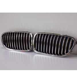 BMW 5 F10/11 Komplet Nerki / Grill zderzaka - 3816
