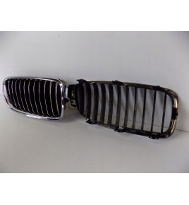 BMW 3 F30/31 Komplet Nerki / Grill zderzaka - 3817
