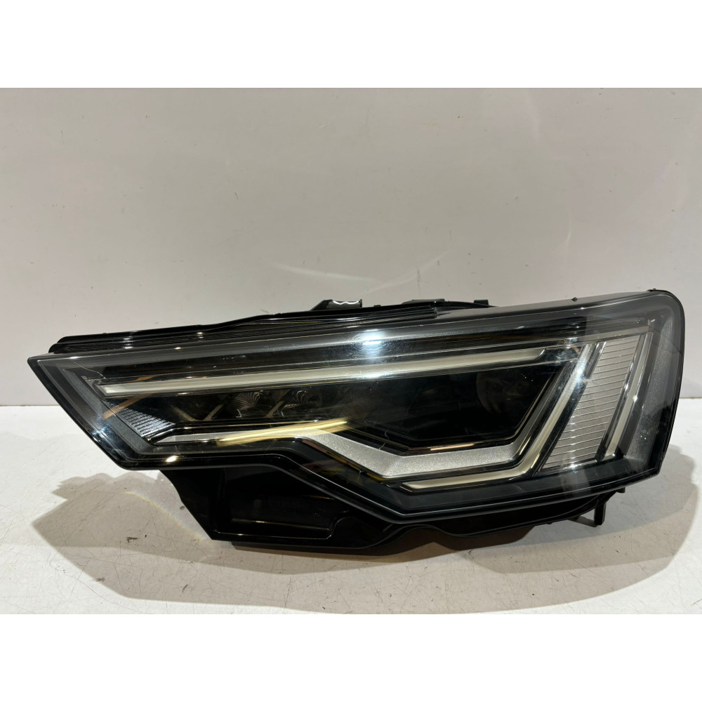 AUDI A6 C8 4K Lampa Full...