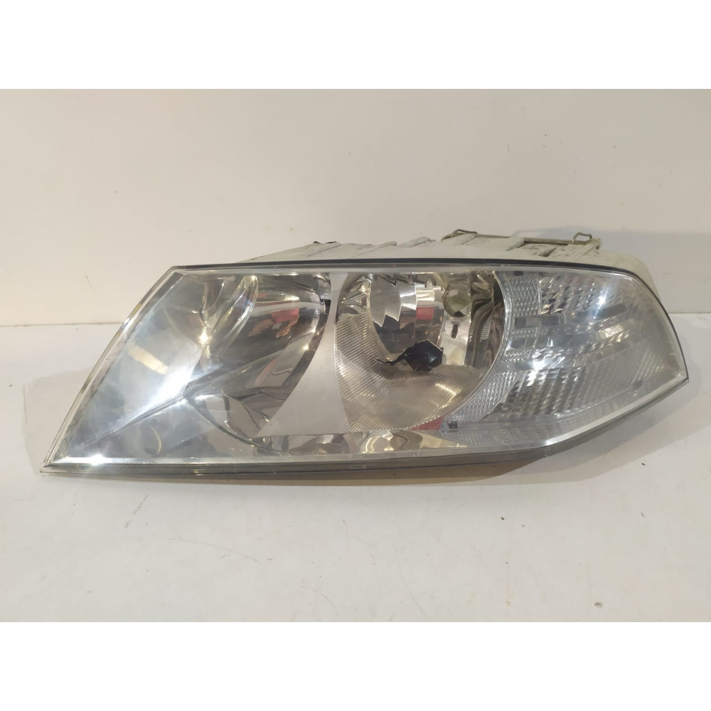 SKODA OCTAVIA II Lampa H7...