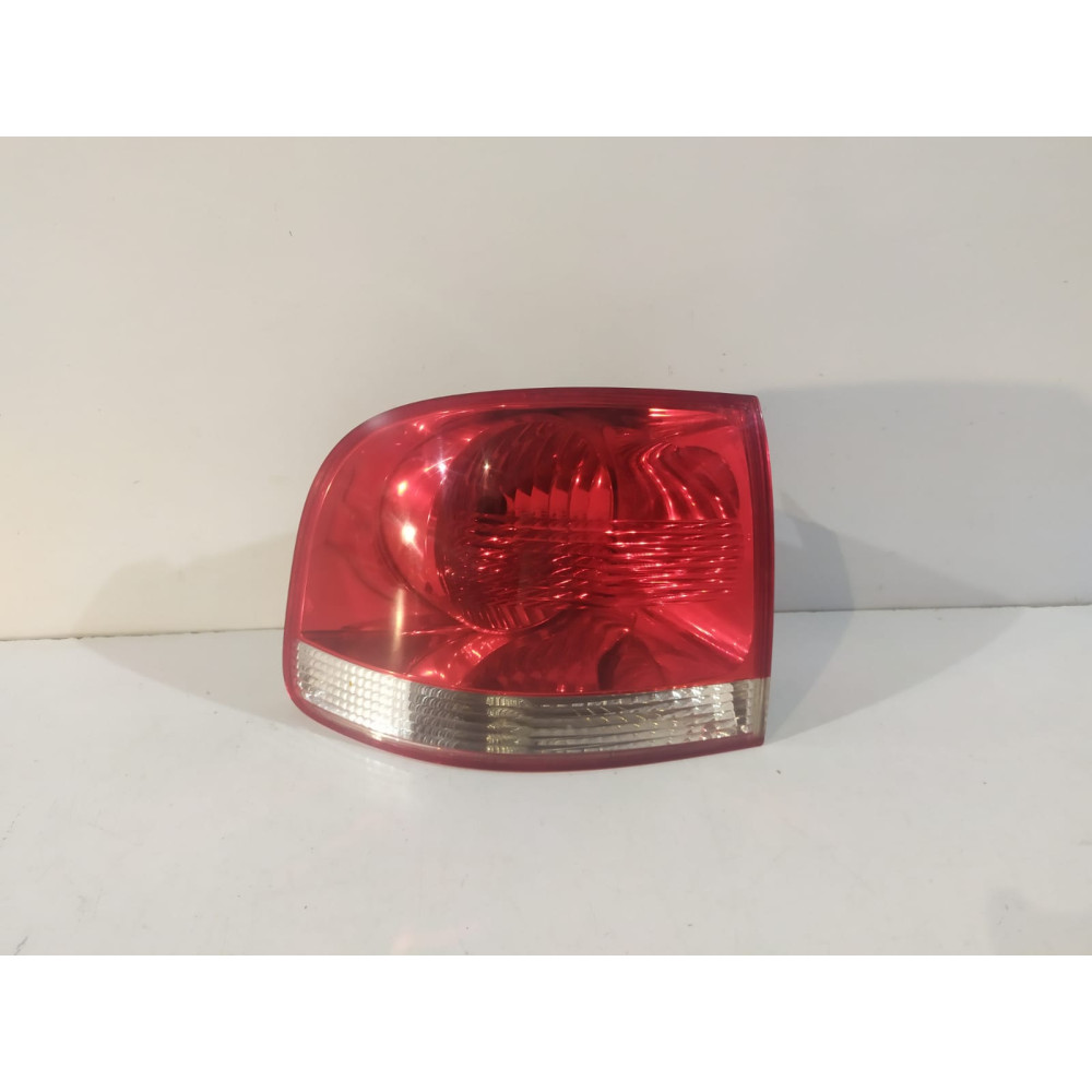 VOLKSWAGEN TOUAREG Lampa tył lewa - 15188