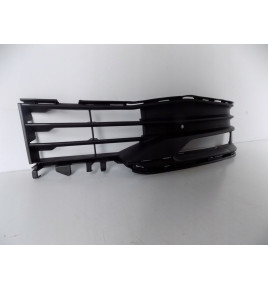 BMW 5 G30/G31 Kratka Wlotu Powietrza Prawa - 3849