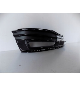 BMW 5 G30/G31 Kratka Wlotu Powietrza Lewa - 3852