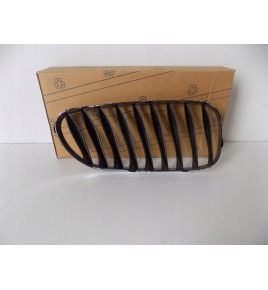 BMW Z4 E85/E86 Grill / Nerka Lewa - 3865