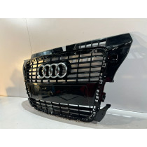 AUDI A3 8P LIFT Grill / Atrapa chłodnicy - 16352