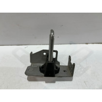 BMW F25 F26 Zaczep / Rygiel maski Lewy - 16216