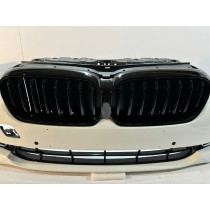 BMW 5 G30 / G31 LCI Zderzak przedni - 16439
