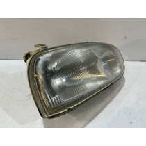 VOLKSWAGEN GOLF III Lampa przód prawa - 16583