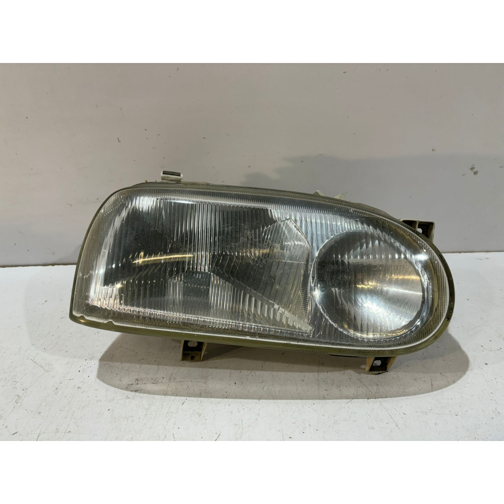 VOLKSWAGEN GOLF III Lampa przód prawa - 16583