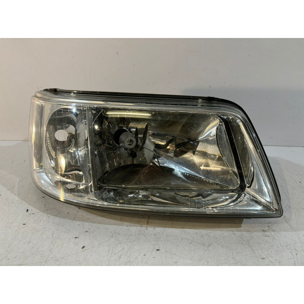 VOLKSWAGEN Transporter T5 Lampa Prawa - 16769