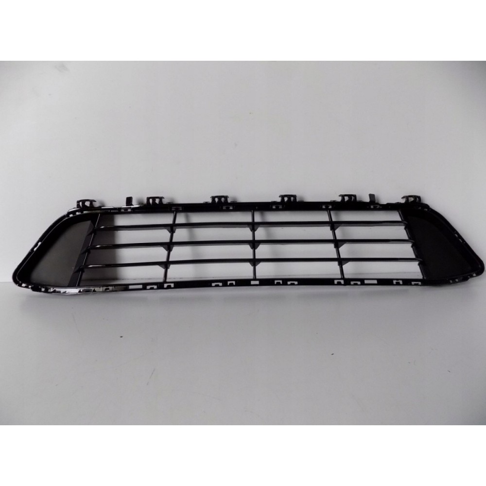 BMW X1 F48/F49 Kratka Zderzaka Środkowa - 3981