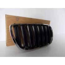 BMW X3 E83 LCI Nerka/Kratka Zderzaka Prawa - 3998