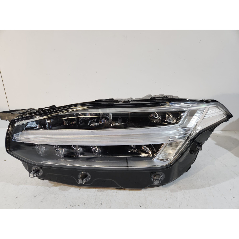 VOLVO XC90 II Lampa Active...