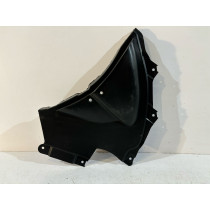 BMW 3 G20 G21 Osłona dolna / trójkąt Prawy - 17174