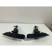 Jeep Grand Cherokee WK2 Spryskiwacz prawy - 17278