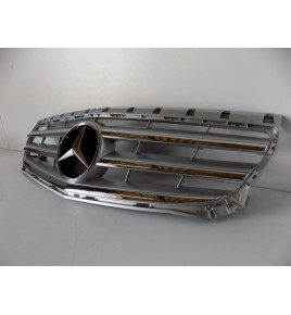 Mercedes B Klasa W246 Atrapa / Grill - 4039