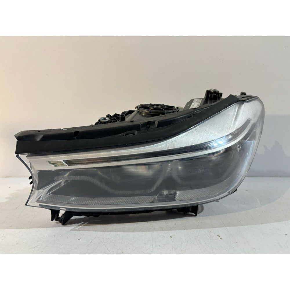 BMW 6 GT G32 Lampa Adaptive...
