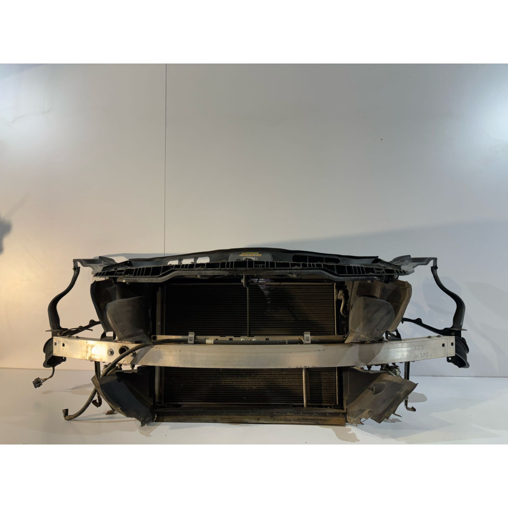 Mercedes CLS W218 Pas przedni kompletny - 17622