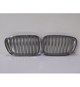 BMW 5 F07 GT LCI Nerka / Grill Zderzaka - 4107