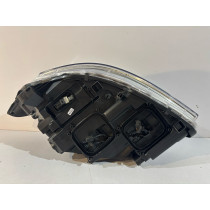 MERCEDES S W221 LCI Lampa przednia Prawa - 17669