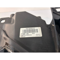 JEEP GRAND CHEROKEE WK2 Lampa bi-xenon R - 17624