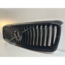 VOLVO XC90 20-24 Grill / Atrapa chłodnicy - 17758
