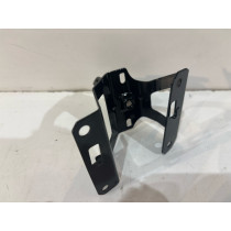 VOLVO XC90 II 16-24 Zaczep Rygiel maski R - 17776