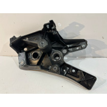 VOLVO XC60 II 18- Mocowanie błotnika Prawy - 17948